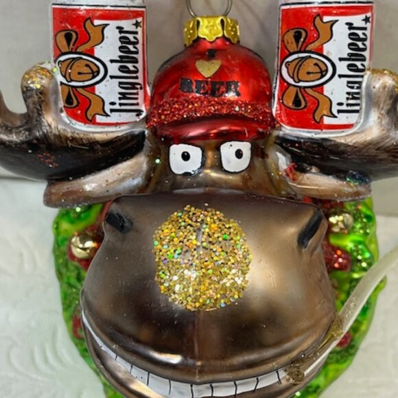Jingle Beer Moose Head in Wreath Glitter Beer Funnel Glass Christmas Ornament 4" - Picture 4 of 11